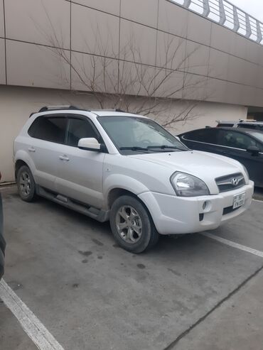 maşın bazarı 8 km: Hyundai Tucson: 2 l | 2008 il Ofrouder/SUV