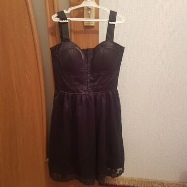 Женская одежда: Вечернее платье, XS (34)