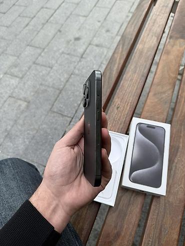 Apple iPhone: IPhone 15 Pro, 256 GB, Qara, Face ID — 2