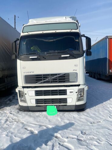 грузовой авто в кредит: Тягач, Volvo, 2007 г., Шторный