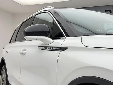 Lincoln: Lincoln : 2022 г., 2 л, Автомат, Бензин, Кроссовер — 1