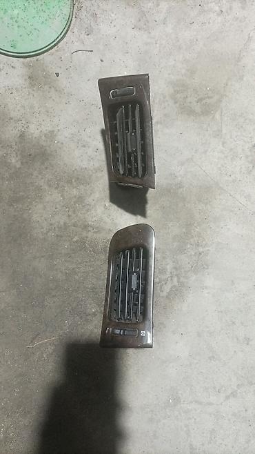 Другие детали кузова: В Разборе имеются запчасти для Mitsubishi Chariot/— об 2,4. правый — 13