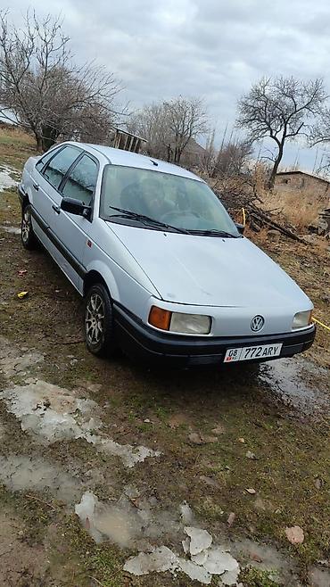 Volkswagen: Volkswagen Passat: 1993 г., 1.8 л, Механика, Бензин, Седан — 2