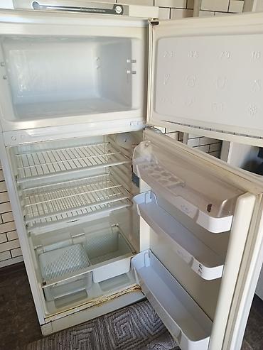 dynacord satilir: Indesit iki kameralı soyuducu - Üstdə dondurucu bölmə, altda soyutma — 3