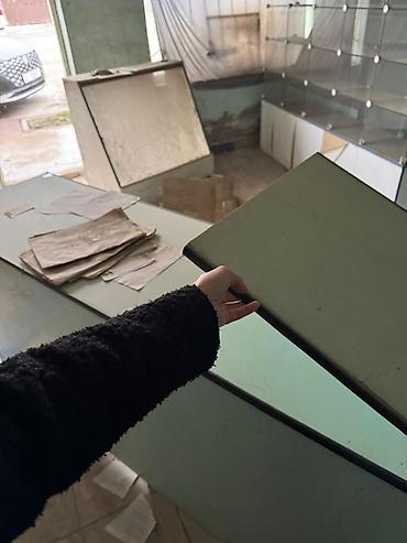 Спальные гарнитуры: Набор мебели для дома: - Шкаф трёхстворчатый с зеркалами: центральная — 24