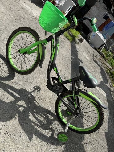 Велосипеды: Продаю детский велосипед. 20 размер