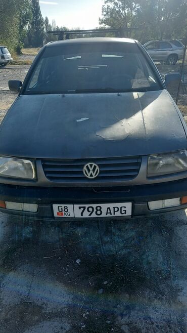 фолфаген венто: Volkswagen Vento: 1993 г., 1.8 л, Механика, Бензин