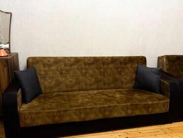 Polo köynəklər: Divan, Divan
