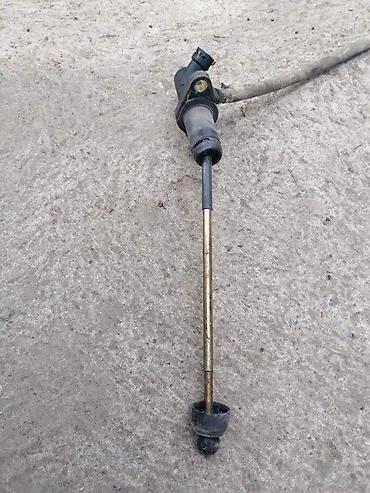sm auto varvarin: Fiat stilo 1.9 JTD cilindar kvacila u kabini. Originalni polovni — 1