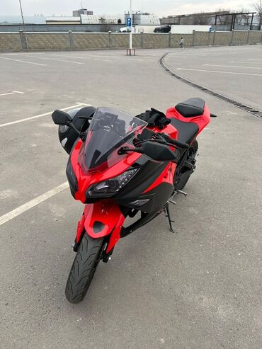 спортивные мотоциклы honda: Спортбайк 250 куб. см, Бензин, Взрослый, Б/у