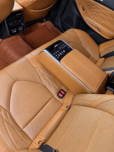 панорама на легаси: Toyota Avalon: 2020 г., 2.5 л, Вариатор, Гибрид, Седан — 6