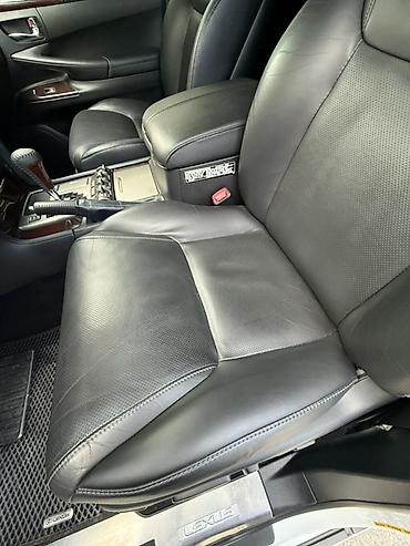 вмятина: Lexus LX: 2012 г., 5.7 л, Автомат, Газ, Внедорожник — 10