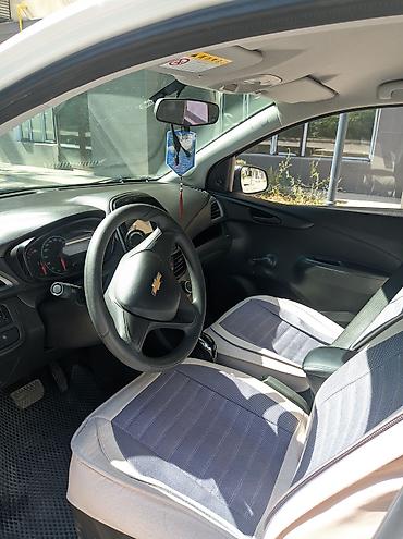 Chevrolet: Chevrolet Spark: 2019 г., 1 л, Автомат, Бензин, Хэтчбэк — 7