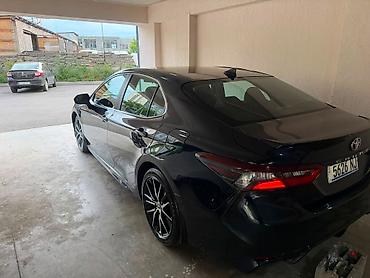 Транспорт: Toyota Camry: 2020 г., 2.5 л, Автомат, Бензин, Седан — 6
