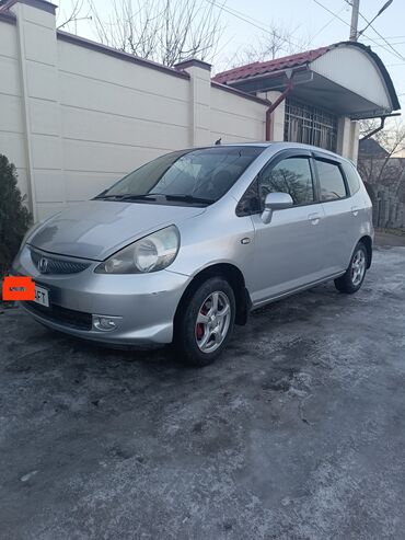 Honda: Срочно ! Хонда фит 2005 1,5. Мотор, коробка привозной жаны. Ходовка 5