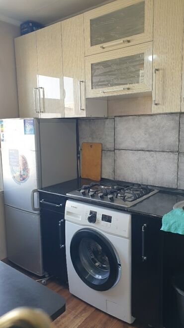 кв беловодск: 2 комнаты, 44 м², 104 серия, 4 этаж, Косметический ремонт