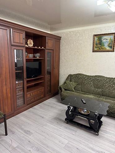 Продажа квартир: 2 комнаты, 42 м², Азия Молл Хрущевка, 4 этаж, Свежий ремонт — 2