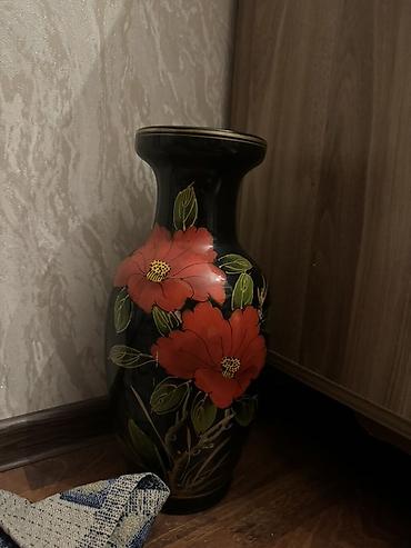 Вазы: Одна ваза — 2