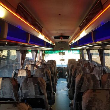 Sərnişin daşımaları: Iveco, Isuzi, Sprinter, Vito ve Viano aeroportdan qonaqlarin — 11