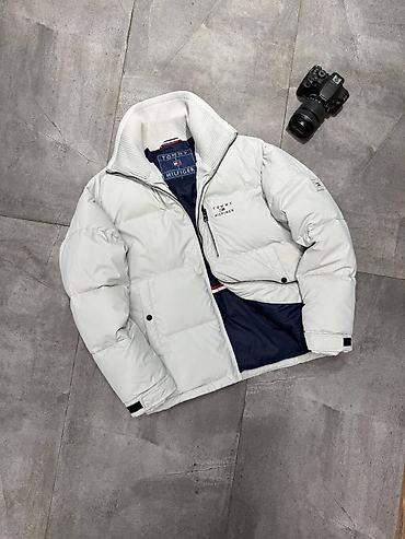 дутые мужские куртки: Мужские утеплённые пуховики Варианты: - Tommy Hilfiger, цвет белый - — 1