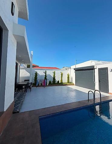 20 mine evler: 4 otaqlı, 180 kv. m, Yeni təmirli — 1