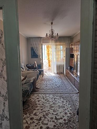 3 комнаты, 68 м², Золотой квадрат Индивидуалка, 5 этаж, Старый ремонт