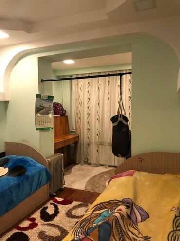 Köhnə tikili: Bakı, 3 otaqlı, Köhnə tikili, 85 kv. m — 2