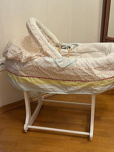 bortik desti: Beşik tipli bebek səbəti və taxta yelləncək ayaqlığı - Yumşaq, rahat — 1