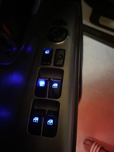 Hyundai: Hyundai Santa Fe: 2.4 l | 2012 il Krossover — 10