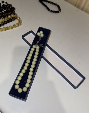 Təsbehlər: Məhsul: Təsbeh (muncuqdan hazırlanmış) Təsvir: - Klassik dizaynlı — 7