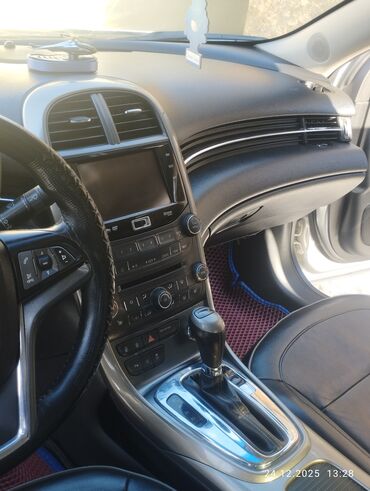 Chevrolet: Chevrolet Malibu: 2012 г., Автомат, Бензин, Седан — 2