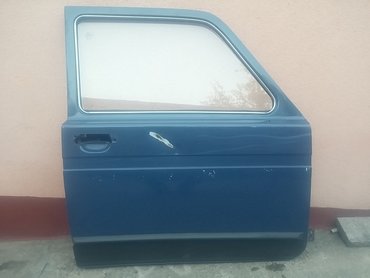 Auto delovi: Vrata desna Lada 2131 Niva. Polovno, ocuano. Skinuto sa rastavljenog — 1