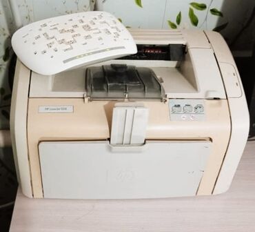 лазерный принтер купить: HP LaserJet 1018 — компактный монохромный лазерный принтер для дома и