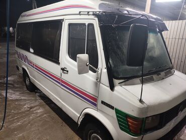 саната машина: Mercedes-Benz T1: 1992 г., 2.9 л, Механика, Дизель, Бус