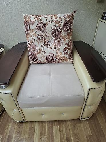 divan krislo: İşlənmiş, Kreslo, Süni dəri — 1