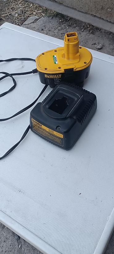 ремонт фена: Продаю зарядку на DeWalt, зарядка фирменная но на 120 вольт, для — 1