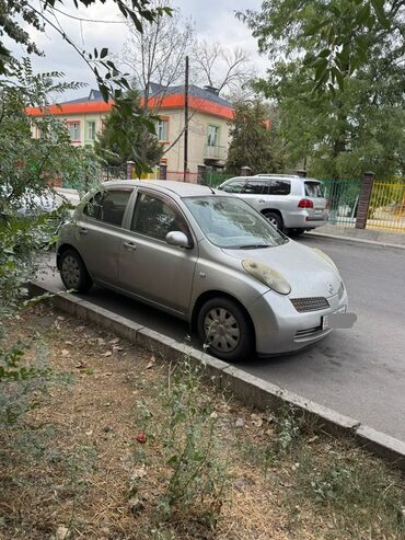 мотор на степвагон: Nissan Март: 2004 г., 1.2 л, Автомат, Бензин, Хетчбек