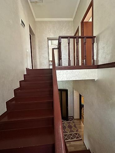 Продажа коттеджей и домов: 6 комнат и более, 210 м², Бишкек, Нижний Джал (Джал-23) Агентство недвижимости — 8
