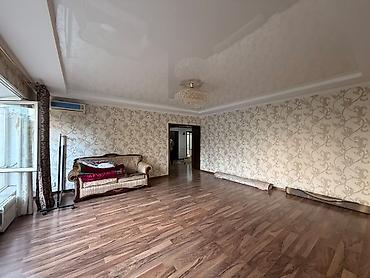 Продажа квартир: 4 комнаты, 135 м², Цум 3 этаж, Старый ремонт — 2