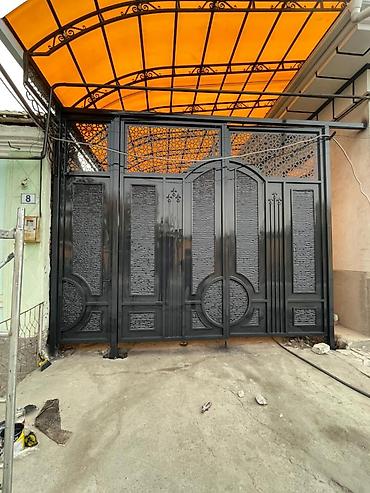коронка по дереву: Кованые навесы и металлические ворота под заказ - Изготовление и — 3