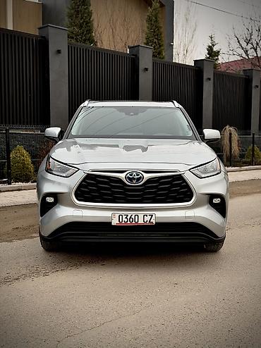 Toyota: Toyota Highlander: 2020 г., 2.5 л, Вариатор, Гибрид, Кроссовер — 2