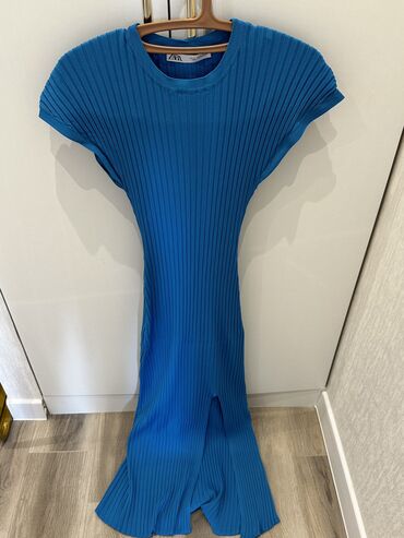 джинсовое платье zara: Повседневное платье, S (EU 36)
