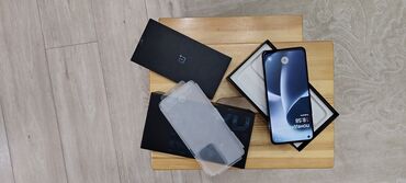 блэкберри лип: OnePlus Nord 2T, Колдонулган, 256 ГБ, түсү - Кара, 2 SIM