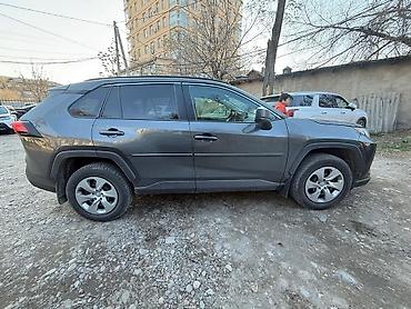 raf: Toyota RAV4: 2020 г., Автомат, Бензин, Кроссовер — 6