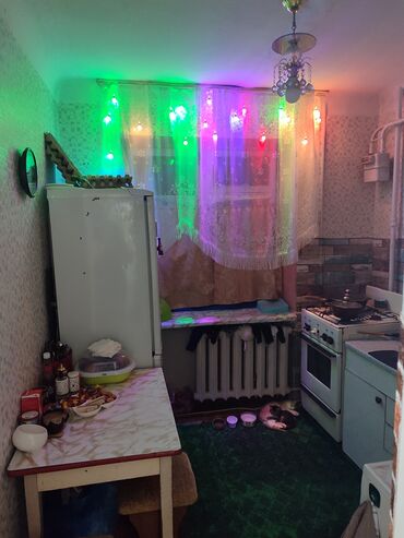 продаю квартиру 1: 2 комнаты, Собственник, Без подселения, С мебелью частично
