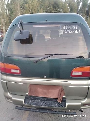 шины на делику: Mitsubishi Space Gear: 1995 г., 3 л, Автомат, Бензин, Минивэн — 8