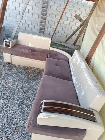 фурнитура для мягкой мебели бишкек: Бурчу бар диван, Жастыктар менен