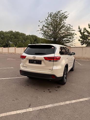 рейлинг багажник: Toyota Highlander: 2018 г., 3.5 л, Автомат, Бензин, Кроссовер — 6