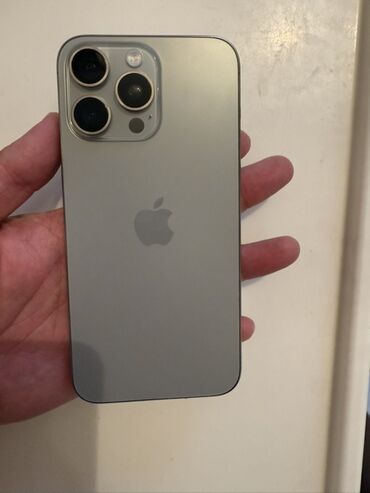 айфон кридит: IPhone 15 Pro Max, Б/у, 256 ГБ, Space Gray, Чехол, 88 %
