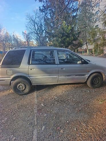 Другие автомобили: Митсубиси спецсвагон. Легковой автомобиль с 3‑м рядом сидений — 10